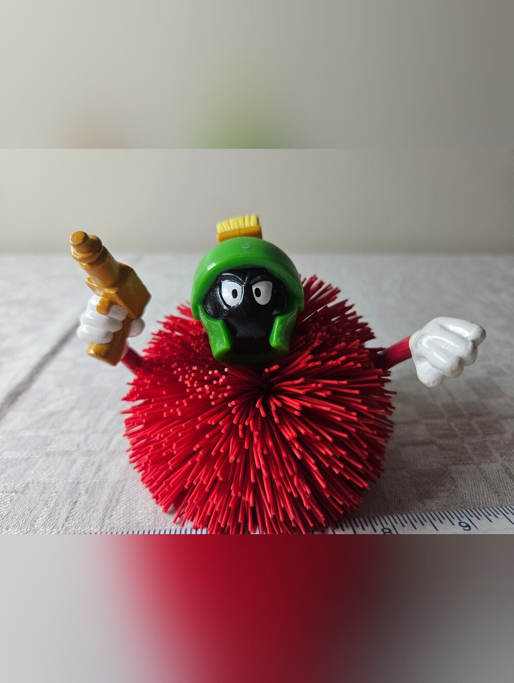 1990's Koosh Ball MARVIN the MARTIAN LOONEY TUNES Warner Brothers Red Koosh Ball